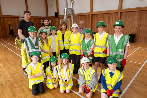 Pupils at Strathdearn Primary School with the Cabinet Secretary